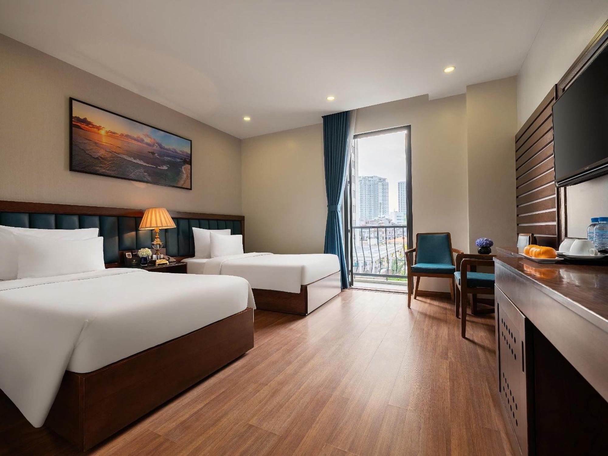 Halong Boutique 4*