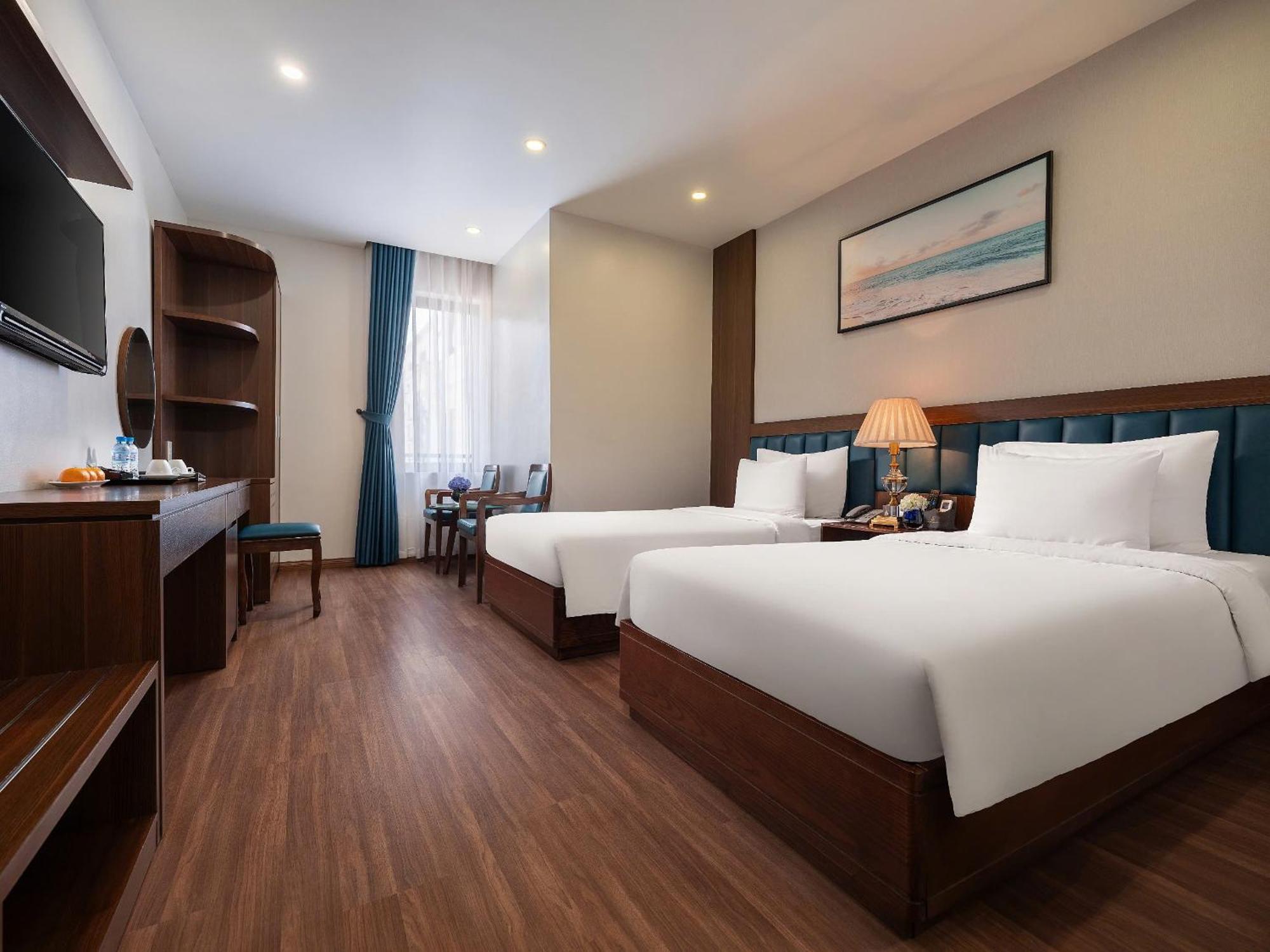 Halong Boutique